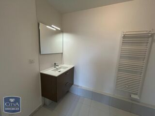  Appartement à louer 2 pièces 44 m²