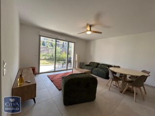location Appartement - 2 pièce(s) - 47 m² Trans-en-Provence (83720)