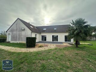  Maison à louer 6 pièces 176 m² Valloire-sur-cisse