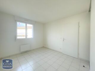  Appartement à louer 2 pièces 46 m²