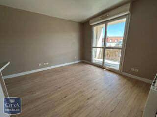  Appartement à louer 2 pièces 38 m²