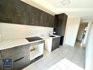  Appartement à louer 3 pièces 61 m²