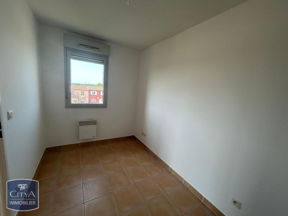 location Appartement - 3 pièce(s) - 54 m² Saint-Gilles (30800)