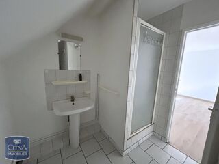  Appartement à louer 2 pièces 35 m²