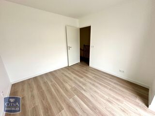  Maison � louer 4 pi�ces 77 m�