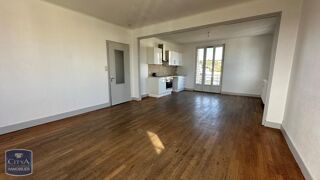  Appartement à louer 5 pièces 106 m²