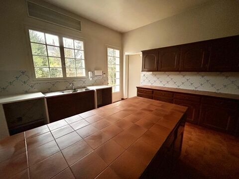  Maison � louer 10 pi�ces 235 m� Tours