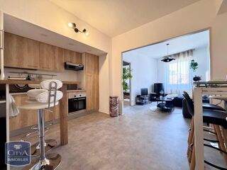  Appartement à louer 2 pièces 42 m²