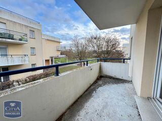 location Appartement - 2 pièce(s) - 49 m² Val-de-Reuil (27100)