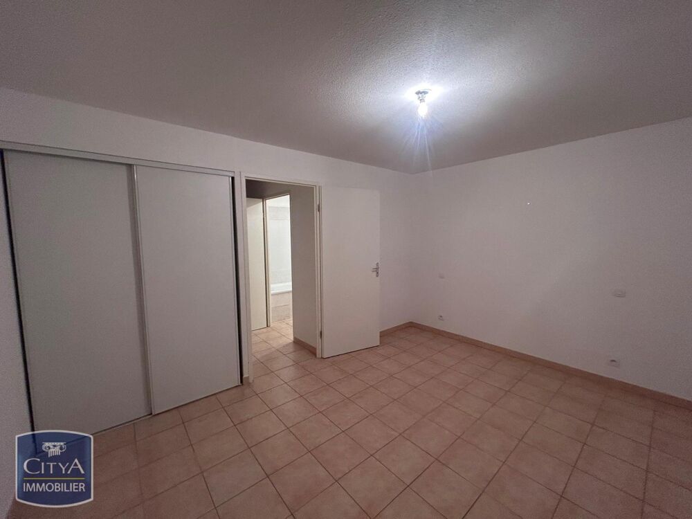location Appartement - 2 pièce(s) - 45 m² Arles (13200)