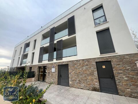  Parking / Garage � louer 