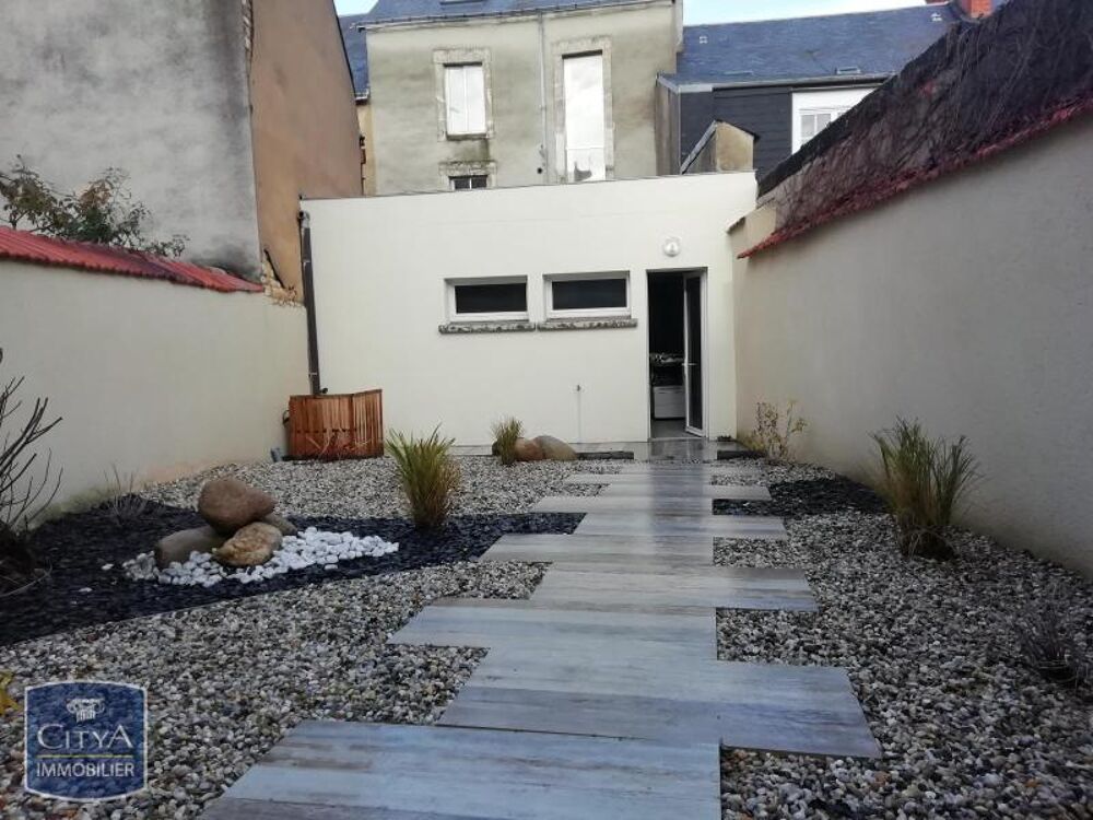   Location / Local Commercial - 94 m² 