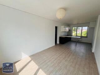  Appartement à louer 2 pièces 44 m²