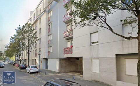  Parking / Garage � louer 