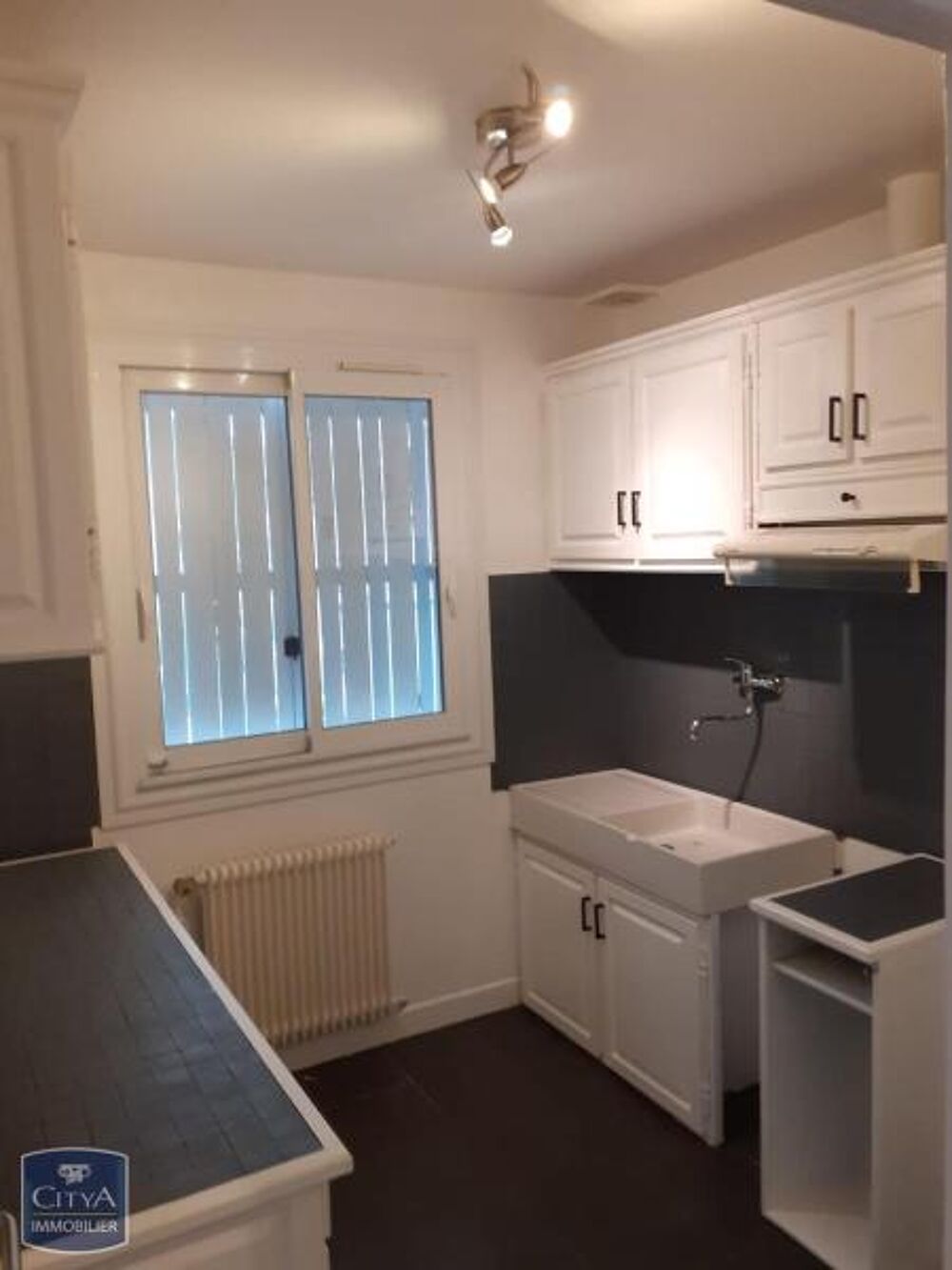 location Maison - 4 pièce(s) - 72 m² Courcouronnes (91080)