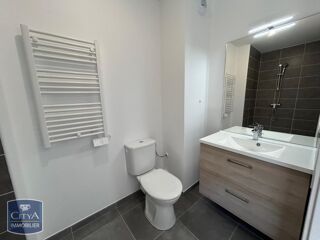  Appartement à louer 2 pièces 28 m²