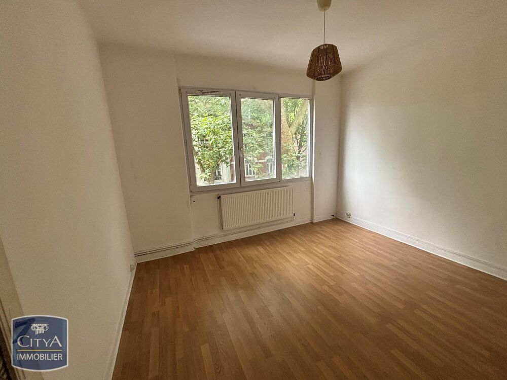 À LOUER : Appartement ancien T3 situé dans la charmante ....