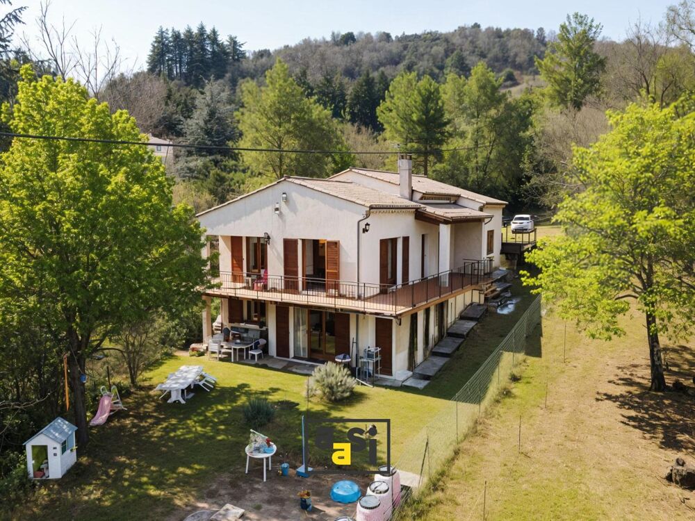 Maison 9 pièces 196 m² · à Vals les Bains · 196 m² · 285 000 €