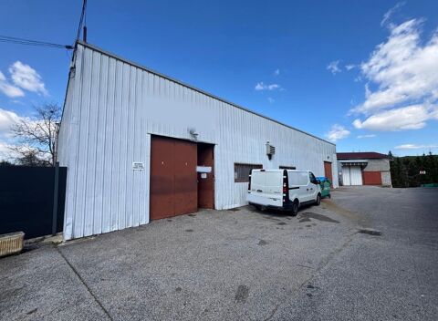 76 Bis Rue Victor Hugo. ROCHE LA MOLIERE- local Facil... 828 42230 Roche la moliere