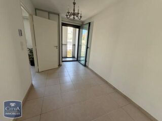 Appartement à louer 2 pièces 33 m²