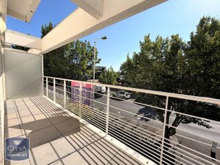  Appartement à louer 2 pièces 51 m²