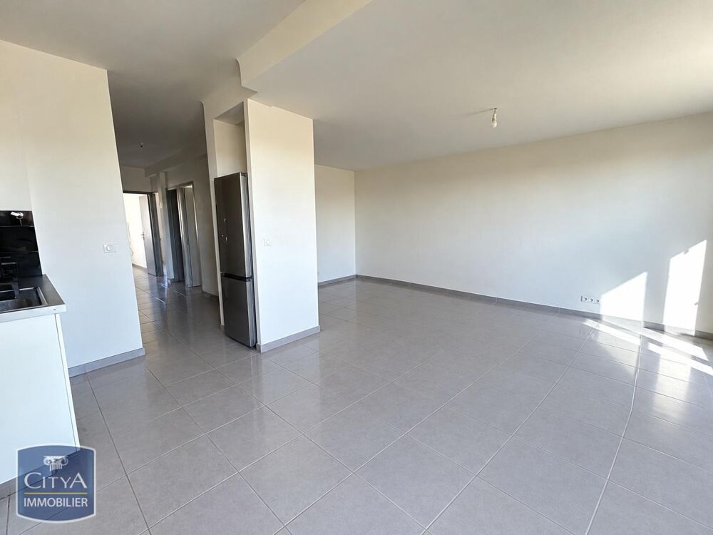 location Appartement - 3 pièce(s) - 70 m² Toulon (83100)