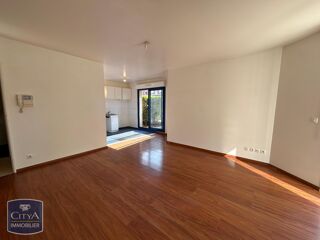  Appartement à louer 2 pièces 45 m²