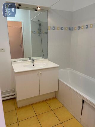  Appartement à louer 3 pièces 62 m²