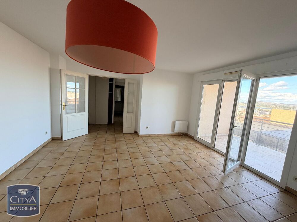 À LOUER : Appartement T3 situé à Sète. Ce bien immobilie....
