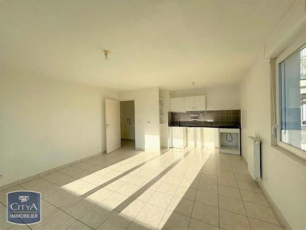 location Appartement - 3 pièce(s) - 63 m² Bourgoin-Jallieu (38300)