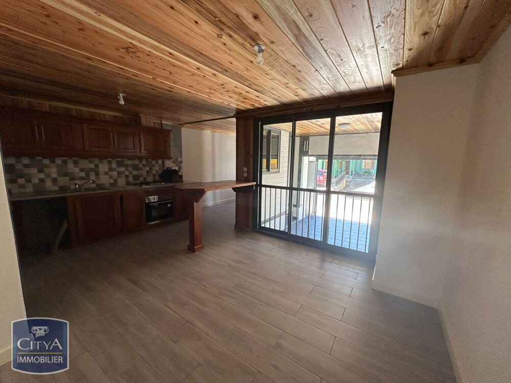 location Appartement - 2 pièce(s) - 47 m² Cilaos (97413)