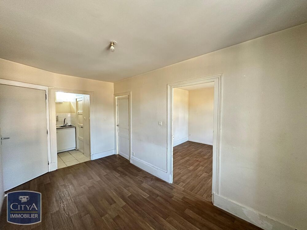 À LOUER - Charmant appartement 2 pièces avec garage à Mâ....