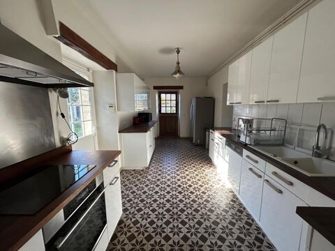  Maison  louer 6 pices 352 m