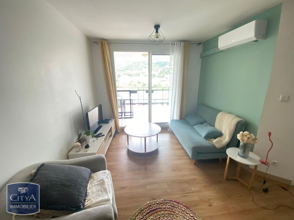 location Appartement - 2 pièce(s) - 37 m² Saint-Denis (97400)