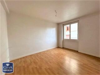 location Appartement - 3 pièce(s) - 67 m² Clermont-Ferrand (63000)