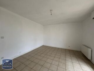  Appartement à louer 3 pièces 67 m²