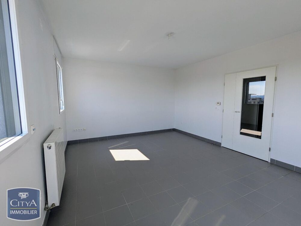 PAS DE FRAIS D'AGENCE : Découvrez cet appartement T2 lum....