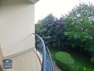  Appartement à louer 3 pièces 56 m²