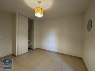  Appartement à louer 2 pièces 41 m²