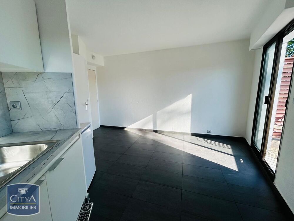 location Appartement - 1 pièce(s) - 16 m² Le Cannet (06110)