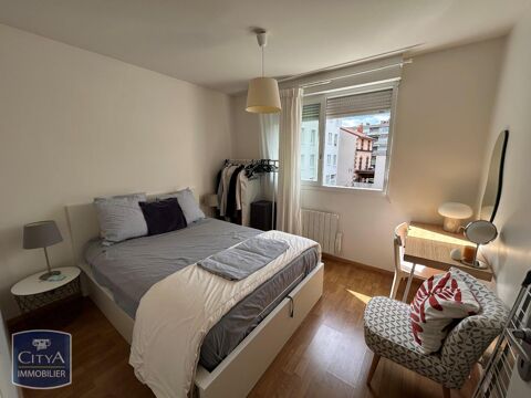  Appartement  louer 4 pices 80 m