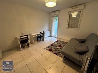  Appartement à louer 1 pièce 24 m²