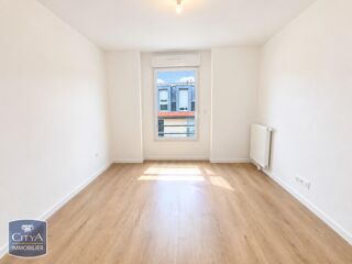  Appartement à louer 2 pièces 46 m²