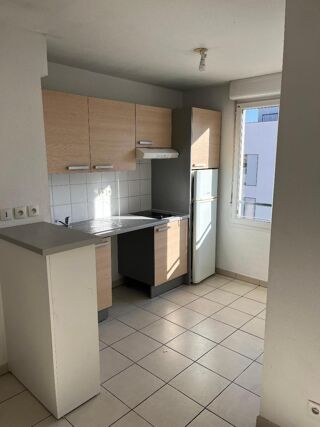  Appartement à louer 3 pièces 66 m²