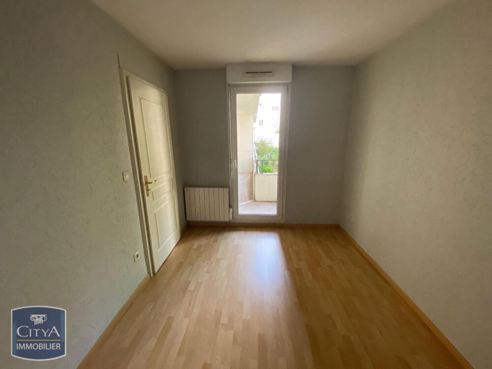 A LOUER - Appartement récent T2 à Strasbourg - RUE D'URM....