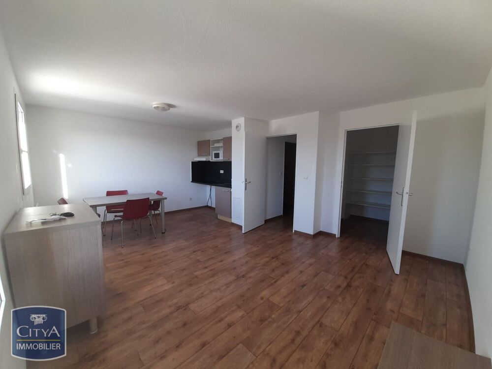 location Appartement - 1 pièce(s) - 33 m² Fréjus (83600)