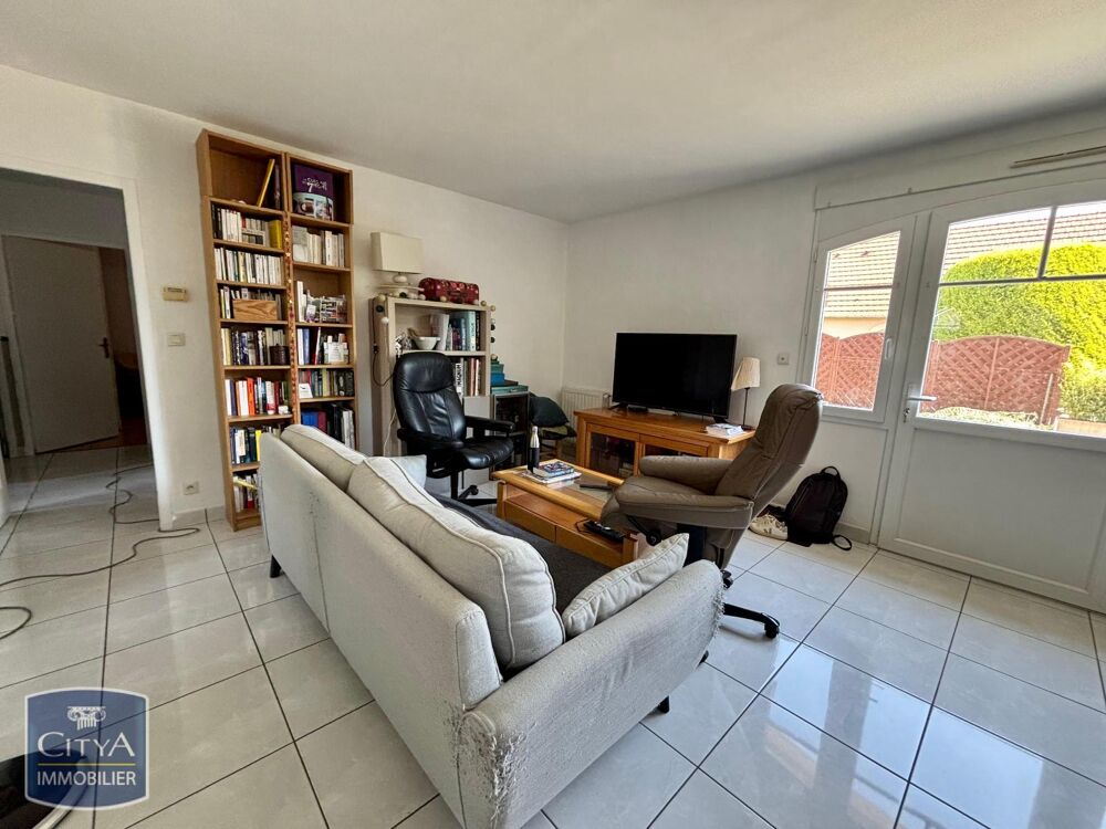 À LOUER : Maison T4 située à Châteauroux, dans le départ....