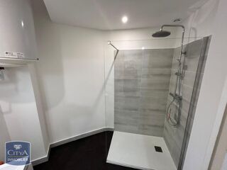  Appartement à louer 2 pièces 40 m²