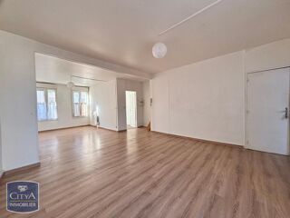  Appartement à louer 5 pièces 87 m²