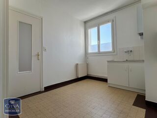  Appartement à louer 2 pièces 45 m²